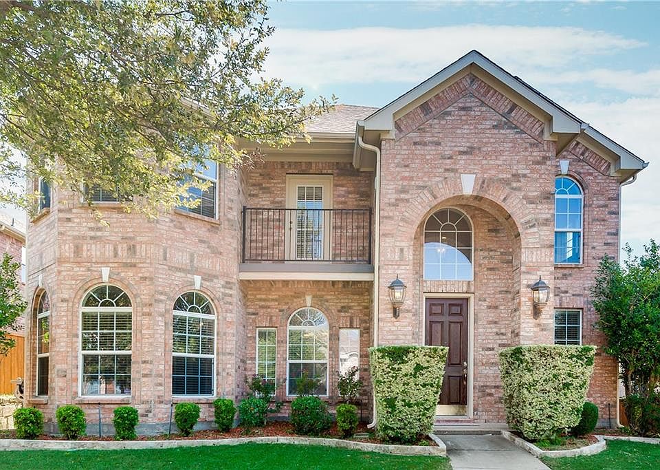 1st image of 3809 Landsdowne Dr