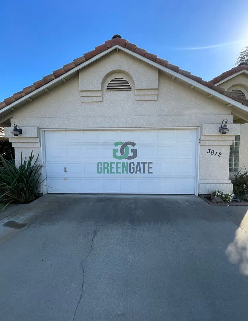 Lovely 3 Bedroom Home In Modesto Must See! Now Available — Photo 3
