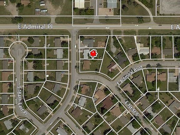 2nd image of 9 S 185th Ave E