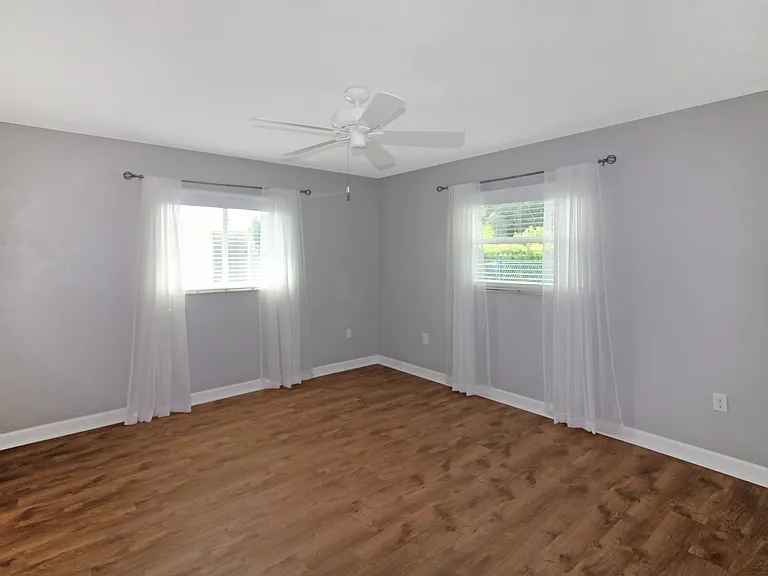 1036 N Cypress Point Dr — Photo 14