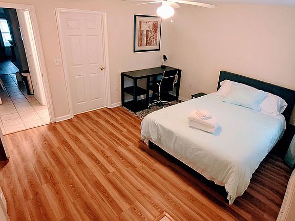 2nd image of 4434 Gearhart Rd APT 203