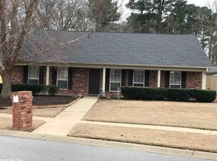 301 Pinnacle Dr, Bryant, AR 72022