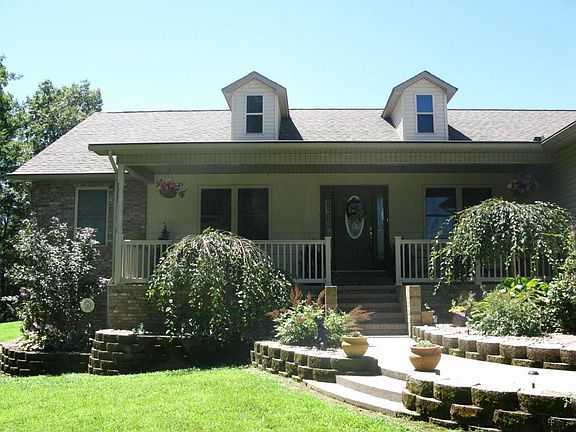 3rd image of 56 W Creek Dr