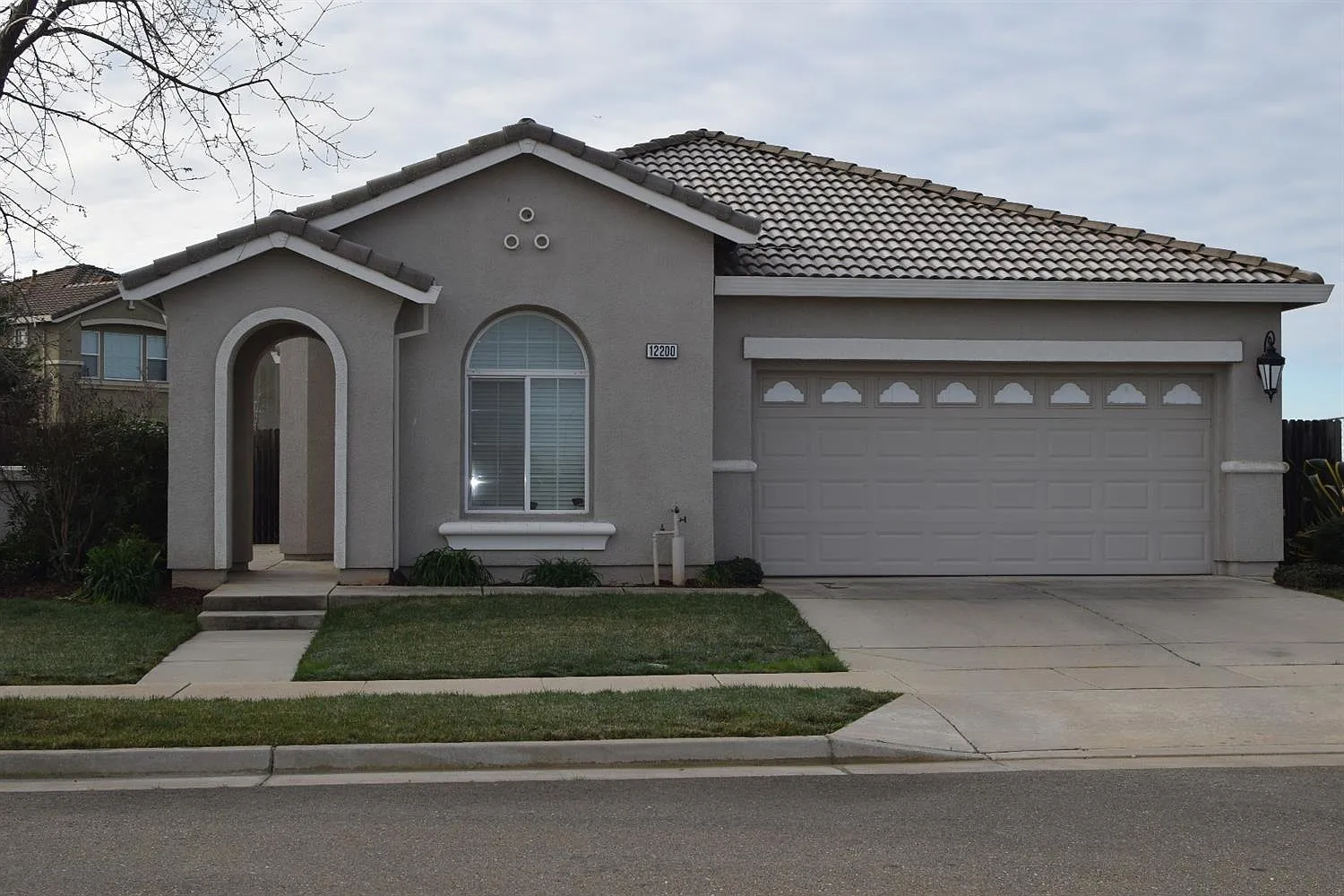 12200 Hetch Hechy Dr photo 1