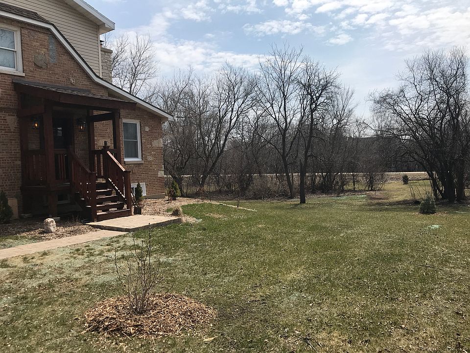 2nd image of 176 Bradwell Rd
