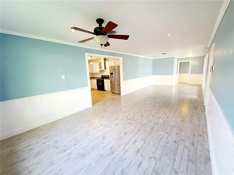 5710 Hinman Dr — Photo 6