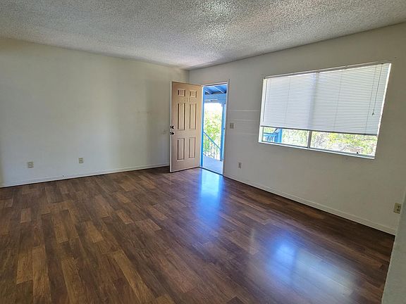 4th image of 718 S 7th Ave #111
