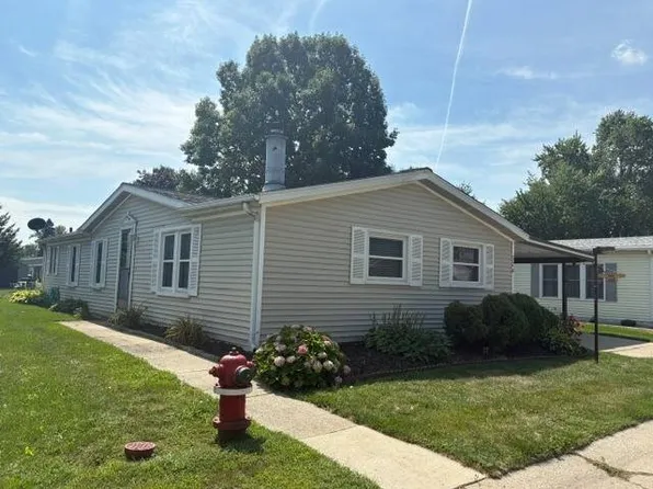 524 Mallard St, Rochester, MI 48309