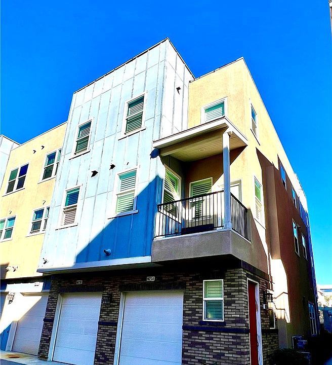 1st image of 8823 Jacaranda