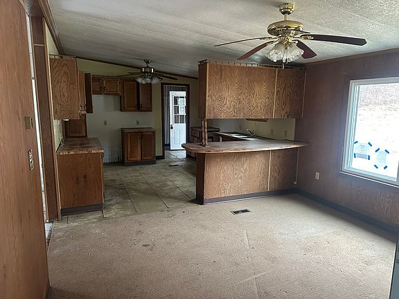 3rd image of 33 Barnes Rd