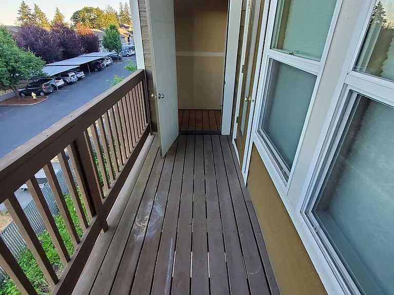 5991 Blue River Dr SE — Photo 15