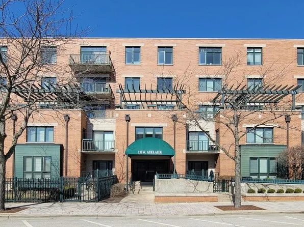 131 W Adelaide St Unit 305, Elmhurst, IL 60126