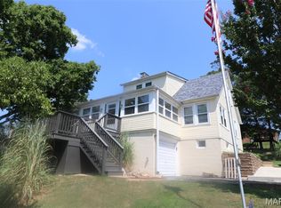1005 N Mill Dr, Festus, MO 63028