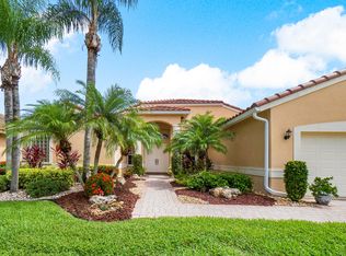6813 Garde Rd, Boynton Beach, FL 33472