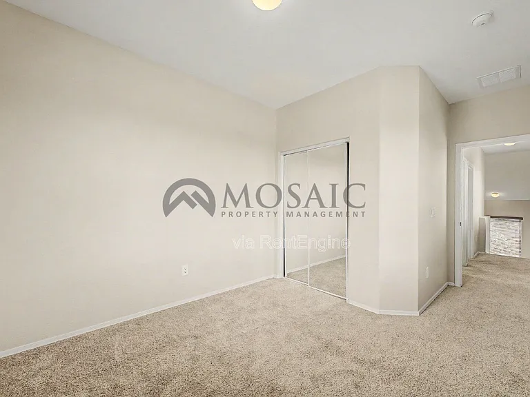 1384 S Sabino Dr — Photo 22