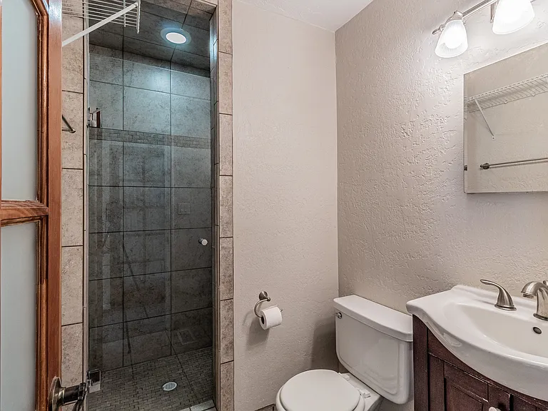 5200 Villa View Dr #13D — Photo 13
