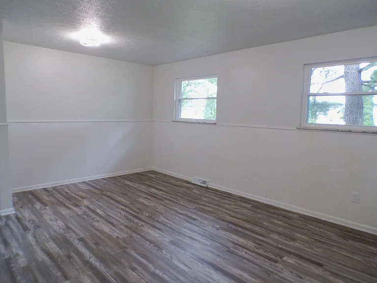 2066 Holt Ave — Photo 18