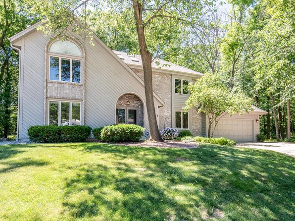 New Berlin Real Estate - New Berlin WI Homes For Sale | Zillow