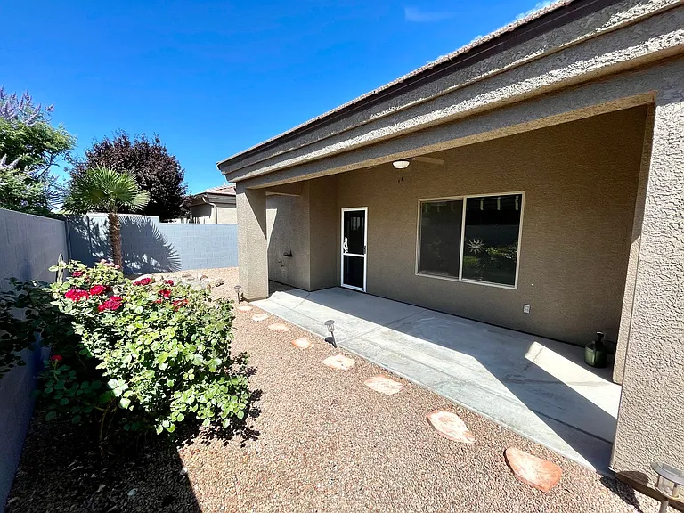 2448 Cliff Rose Way — Photo 41