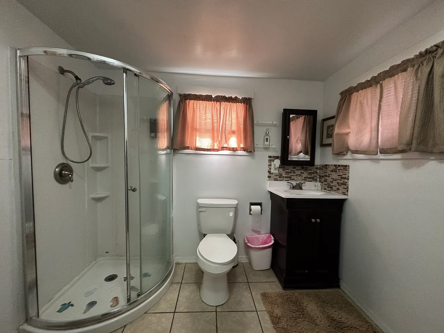 1 bed, 400 sqft, $1,000 — Photo 4
