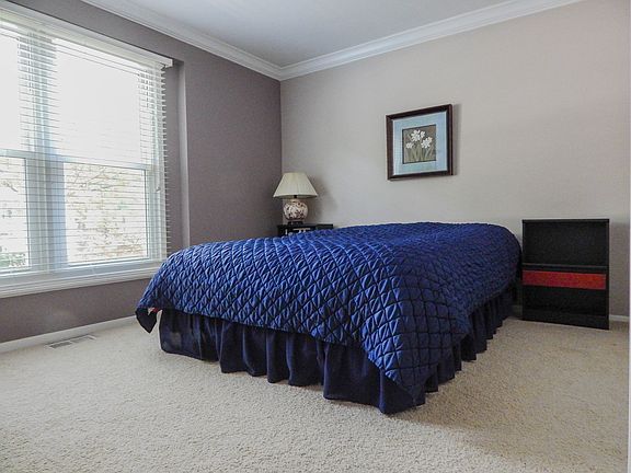4th image of 1820 Orchard Hill Dr