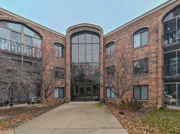 6302 Mineral Point Rd Unit 321, Madison, WI 53705