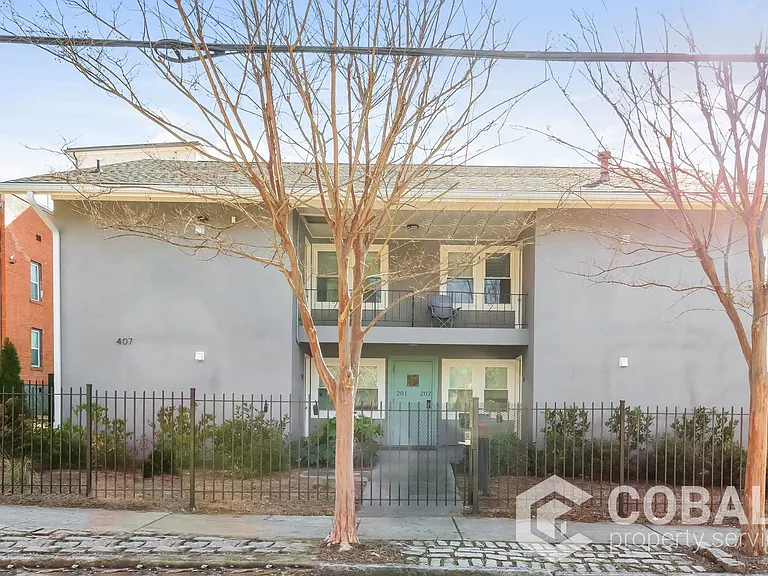 407 Angier Ave NE #202 — Photo 7