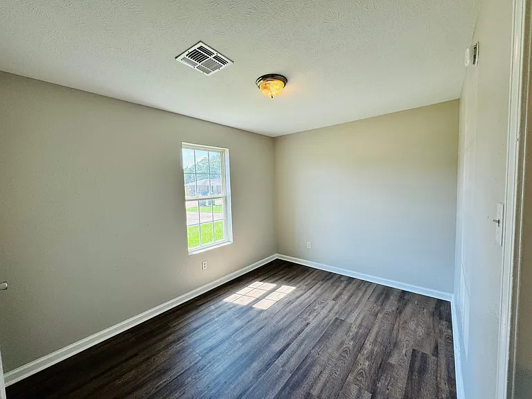105 Greene Ln #115G — Photo 15