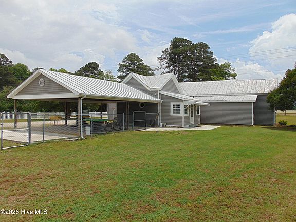 2nd image of 3502 E Old Spring Hope Road