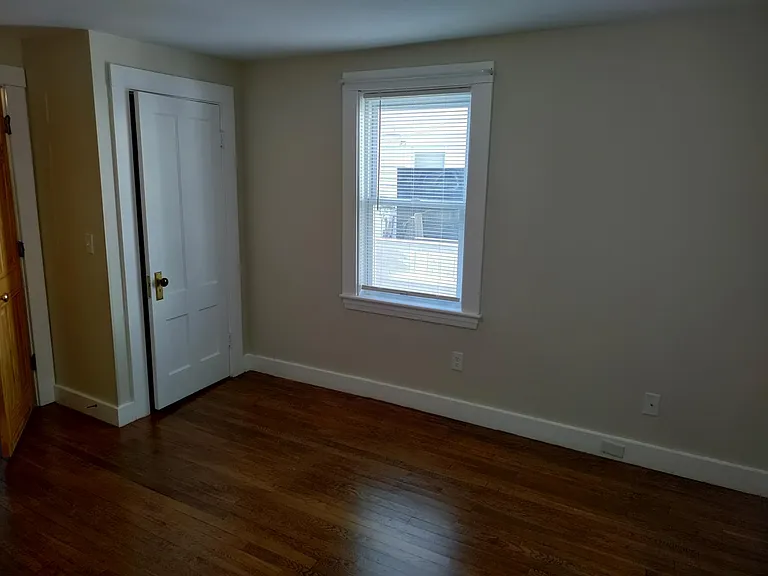 143 Chestnut St #1 — Photo 9