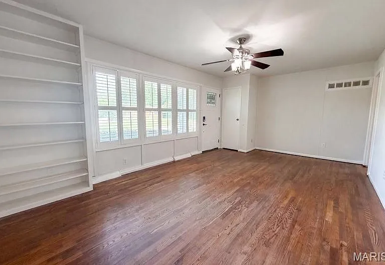 238 W Skyline Dr — Photo 8