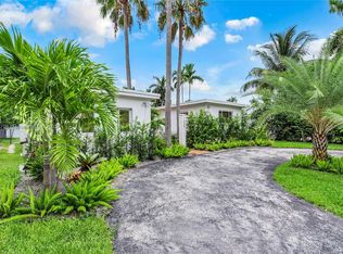 7505 Adventure Ave, North Bay Village, FL 33141