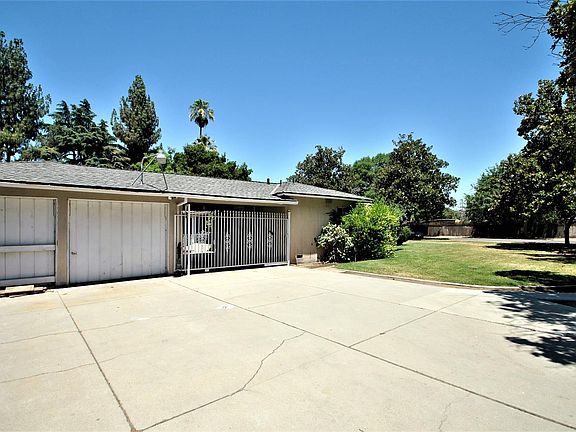 5th image of 3890 E Townsend Ave