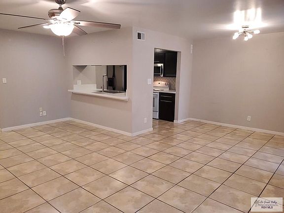 5th image of 2901-207 Central Blvd