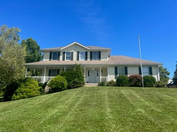 40 Valley Dr, Batesville, IN 47006