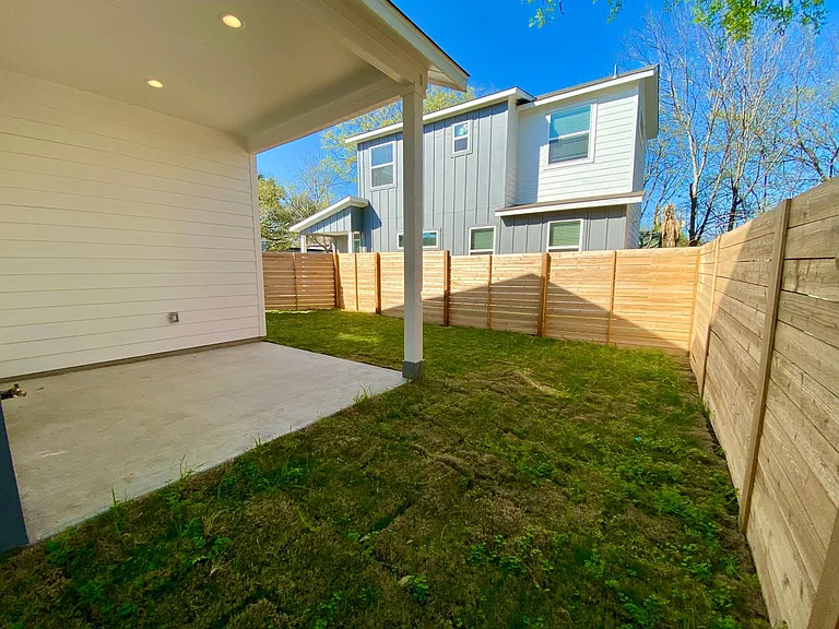 6102 Caddie St #A — Photo 27