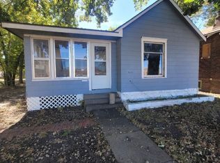 217 E 5th St, Newton, KS 67114
