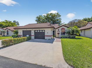 10938 Roebelini Palm Court #B, Boynton Beach, FL 33437