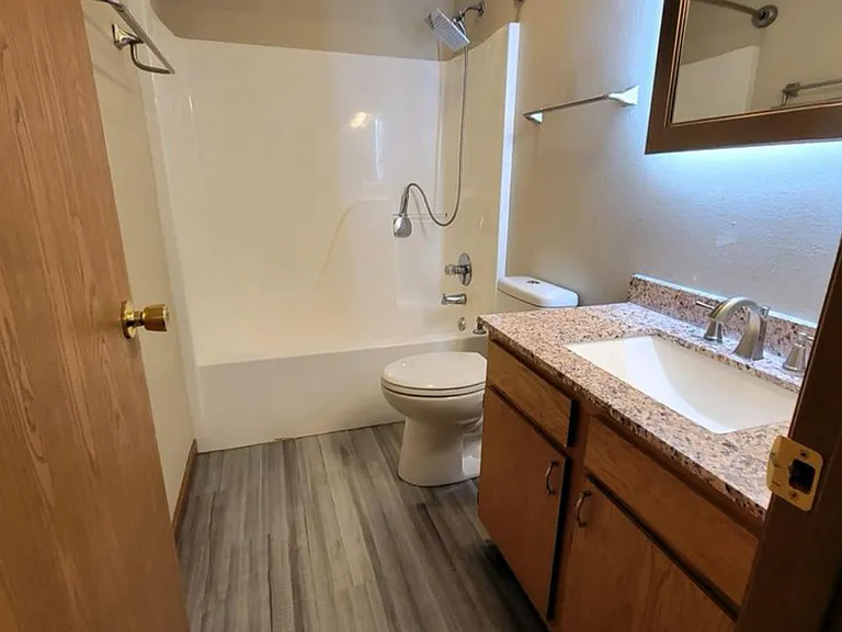 3140 Stratus Dr — Photo 5