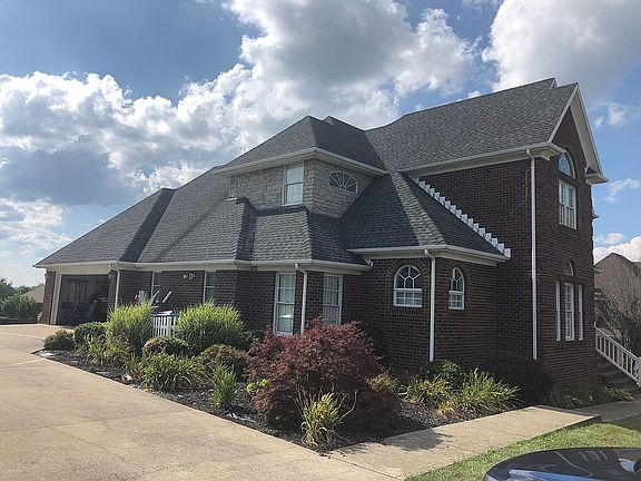 2nd image of 105 Brentwood Dr