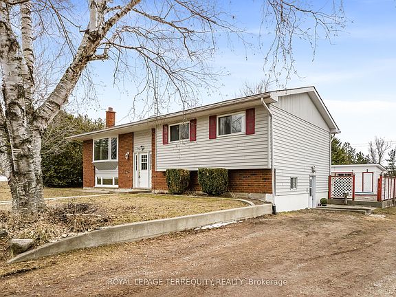 3rd image of 151 Gummow Rd