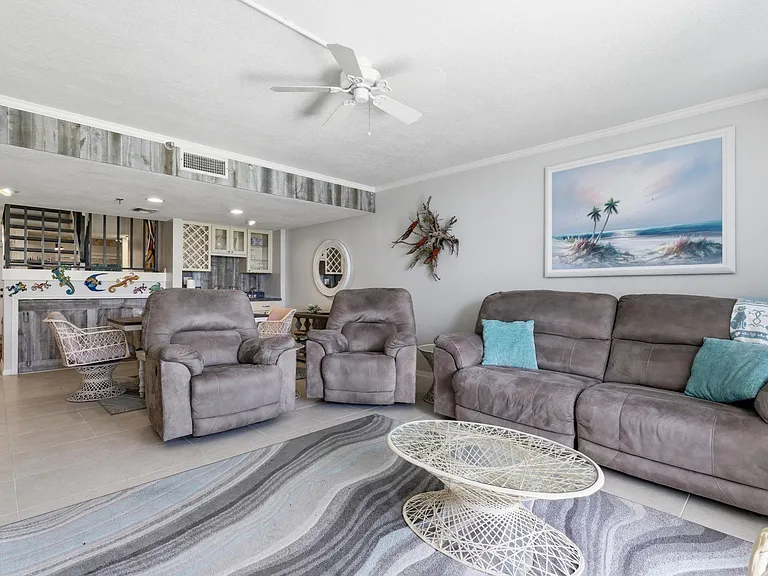 355 S Ocean Dr #106 — Photo 21