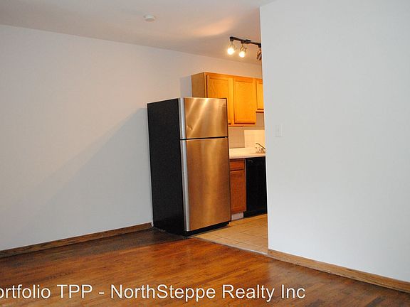 4th image of 1320 Highland St #1320