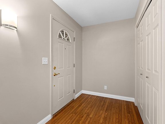 2nd image of 1021 Winter Haven St