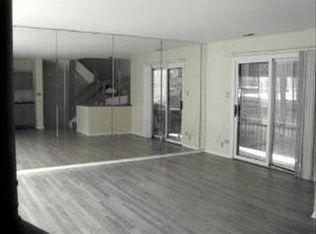1045 W Altgeld St #B, Chicago, IL 60614
