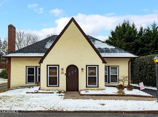 22 Kings Hwy, Middletown, NJ 07748