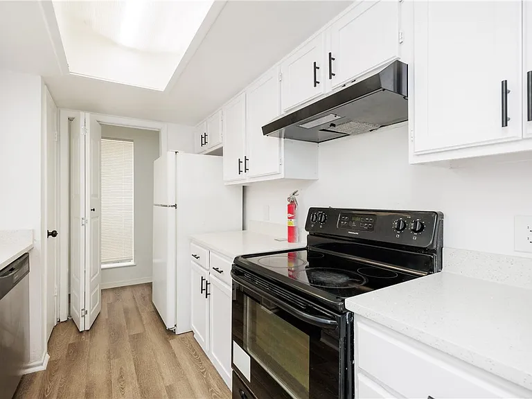 6114 Wilderock Dr #D — Photo 13