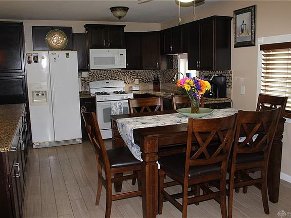 5th image of 479 Crystal Dr