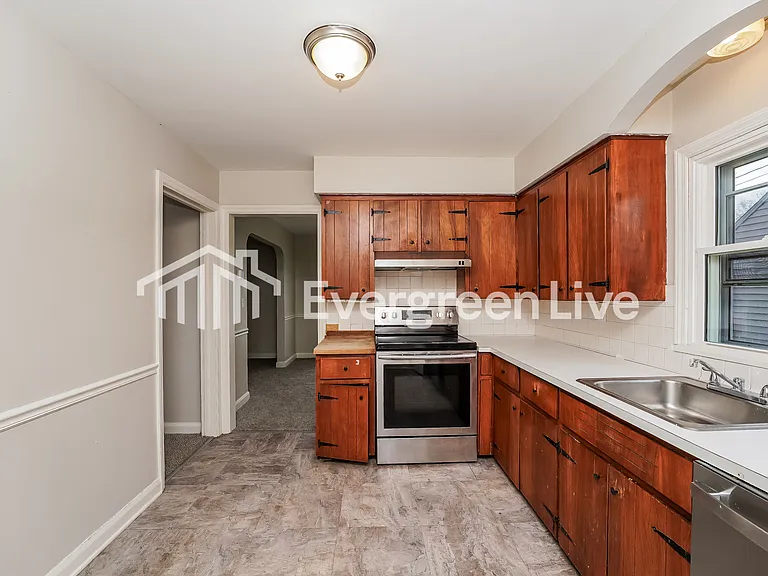 6904 Glenwood Ave — Photo 6