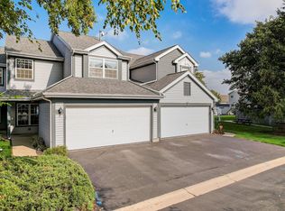 197 Janet Ct, Fox Lake, IL 60020